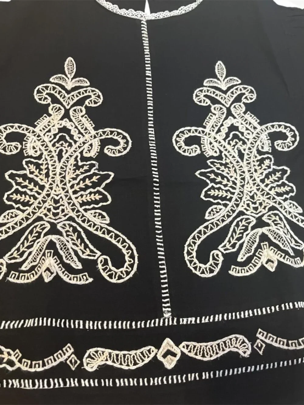 ZARA ZW Collection Embroidered Cotton Blouse NWT XS Black Contrast Summer